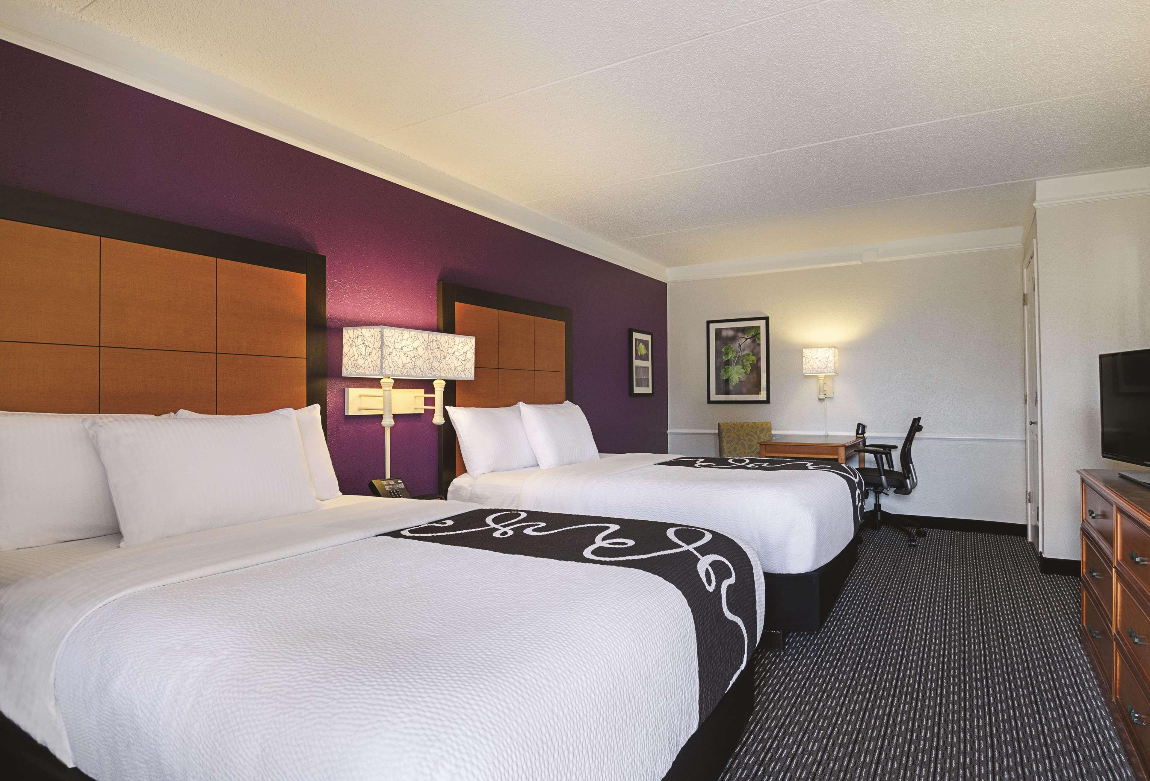 Hotel La Quinta By Wyndham Raleigh Durham Intl Ap Morrisville Exterior foto