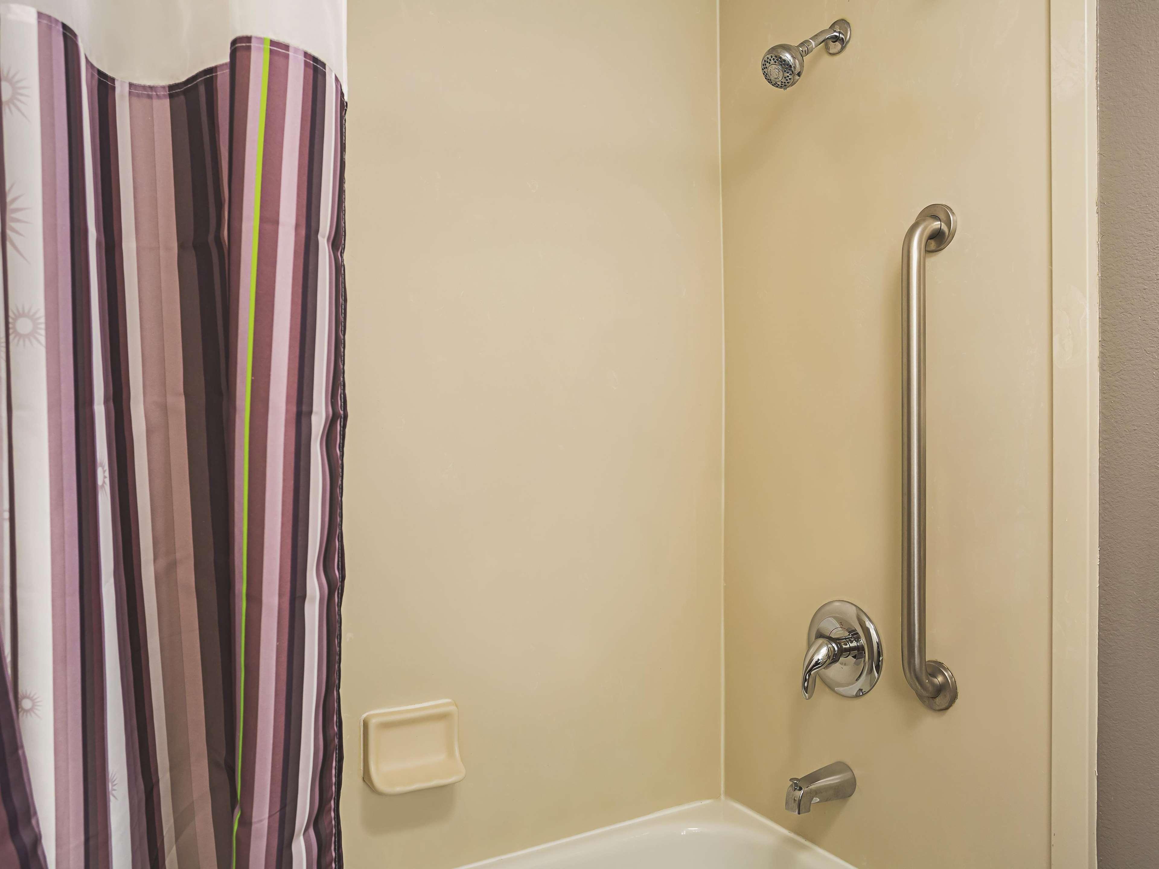 Hotel La Quinta By Wyndham Raleigh Durham Intl Ap Morrisville Exterior foto